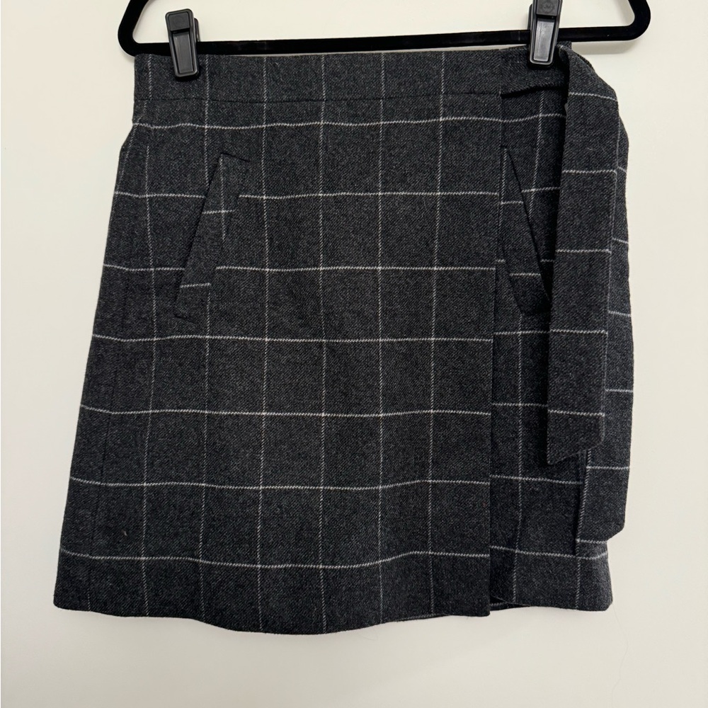 J.Crew Gray Windowpane Plaid Wrap Skirt Size 00